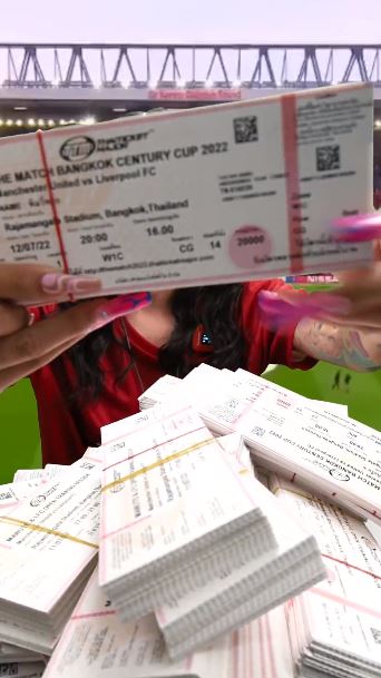  พิมรี่พาย ไลฟ์มีบัตร THE MATCH  พร้อมมีบัตรซ้อมคอนเสิร์ต แจ็คสัน หวัง ลั่น! จะพาไปทานข้าวด้วย