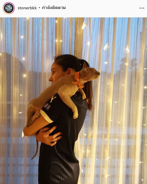 เปิ้ล นาคร เล่าโปรเจคท์ ”Mo meaw” ที่ทำร่วมกับ เบิร์ด แฟนหนุ่มแตงโม 