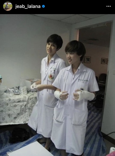 หมอเจี๊ยบ กล่าวคำอาลัย หมอกระต่าย ทั้งน้ำตา  