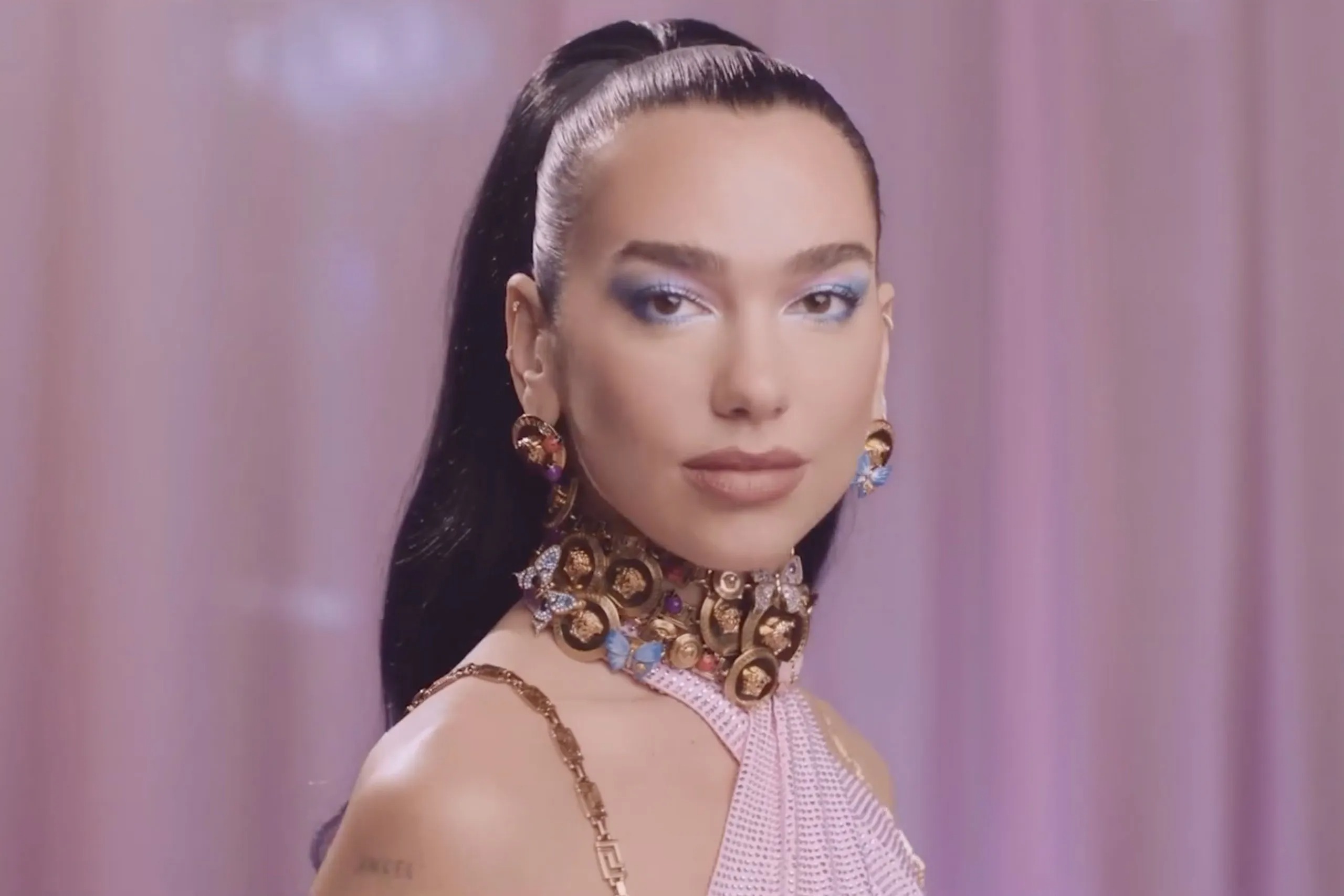 “Barbie: The Album” ทำลายสถิติใหม่ “UK Chart” มีเพลงติด Top 5 ถึง 3 เพลง “Barbie: The Album” ทำลายสถิติใหม่ “UK Chart” มีเพลงติด Top 5 ถึง 3 เพลง