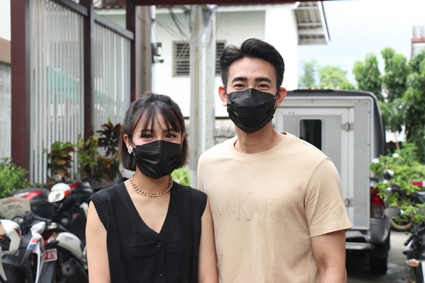 ฟลุค จิระ - แอปเปิ้้ล เข้าแจ้งความ หลังถูกมิจฉาชีพอ้างชื่อปล่อยเงินกู้