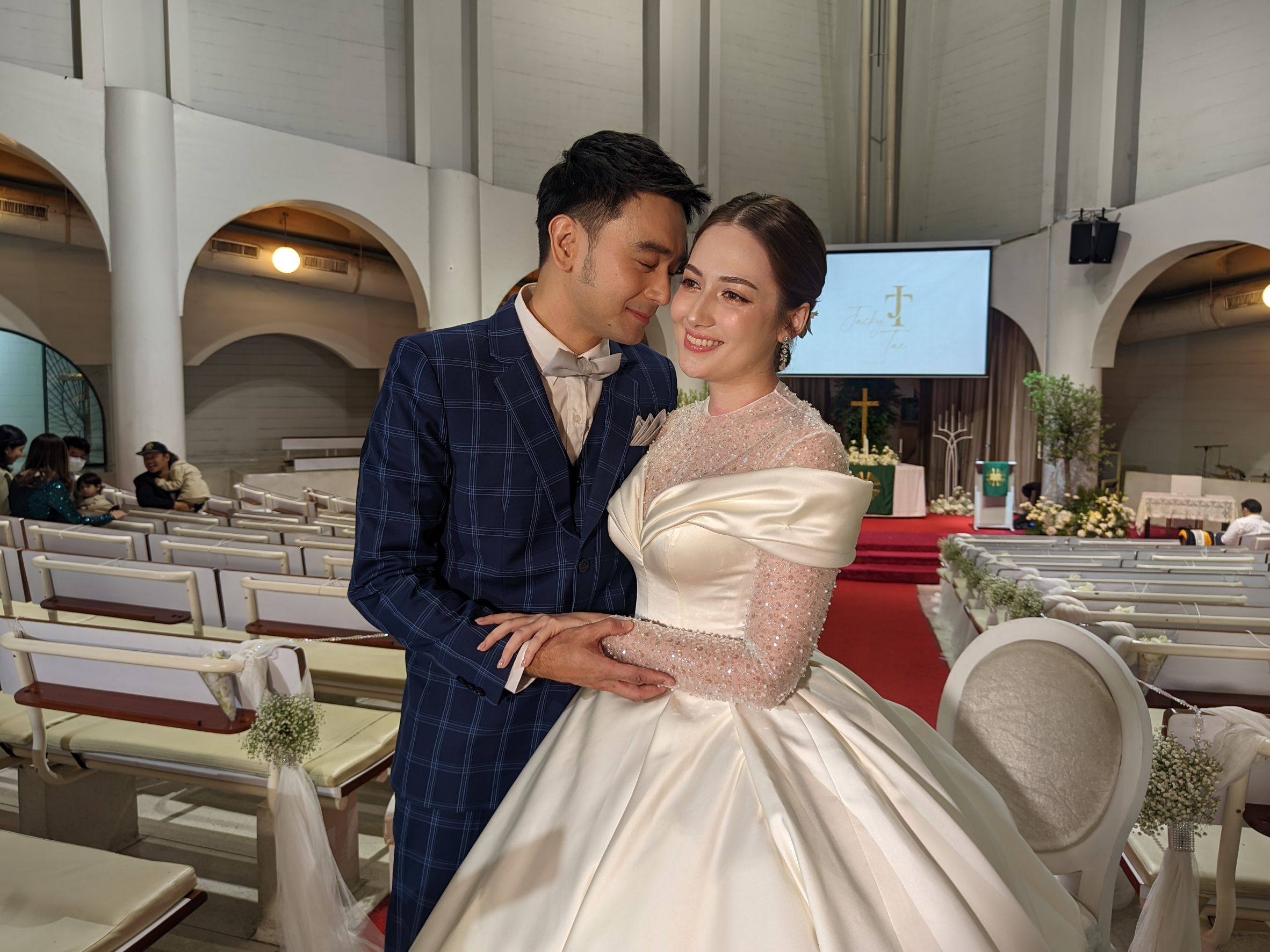 เต๊ะ ศตวรรษ ควง แจ็คกี้ เปิดใจหลังเข้าพิธีวิวาห์ เต๊ะ ศตวรรษ ควง แจ็คกี้ เปิดใจหลังเข้าพิธีวิวาห์
