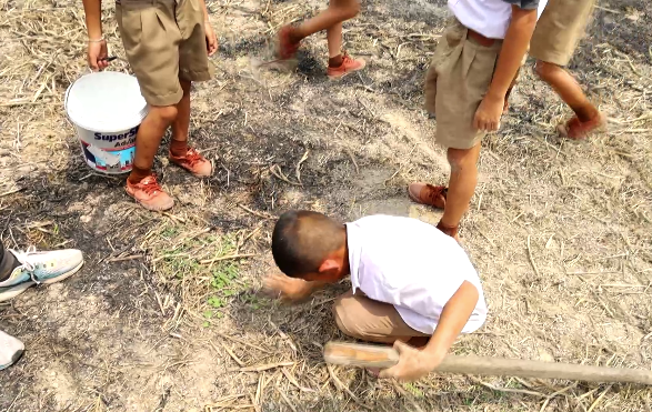 เปิดใจ ‘น้องปลาคาร์ฟ’ นร.ขุดปูนาเก่ง-ด้านรร.ไม่หวงไอเดียกระตุ้นเด็กทำดี เปิดใจ ‘น้องปลาคาร์ฟ’ นร.ขุดปูนาเก่ง-ด้านรร.ไม่หวงไอเดียกระตุ้นเด็กทำดี