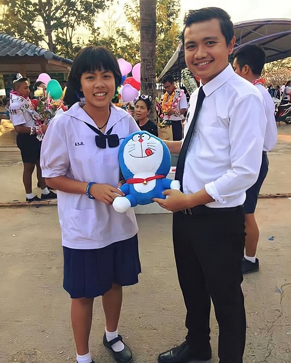 อดีตเมีย ผจก.กระต่าย โพสต์ “ขอบคุณฟ้ามีตา” ด้าน “กระต่าย พรรณนิภา” อวดภาพแรกเกิดลูกชาย (มีคลิป) อดีตเมีย ผจก.กระต่าย โพสต์ “ขอบคุณฟ้ามีตา” ด้าน “กระต่าย พรรณนิภา” อวดภาพแรกเกิดลูกชาย (มีคลิป)