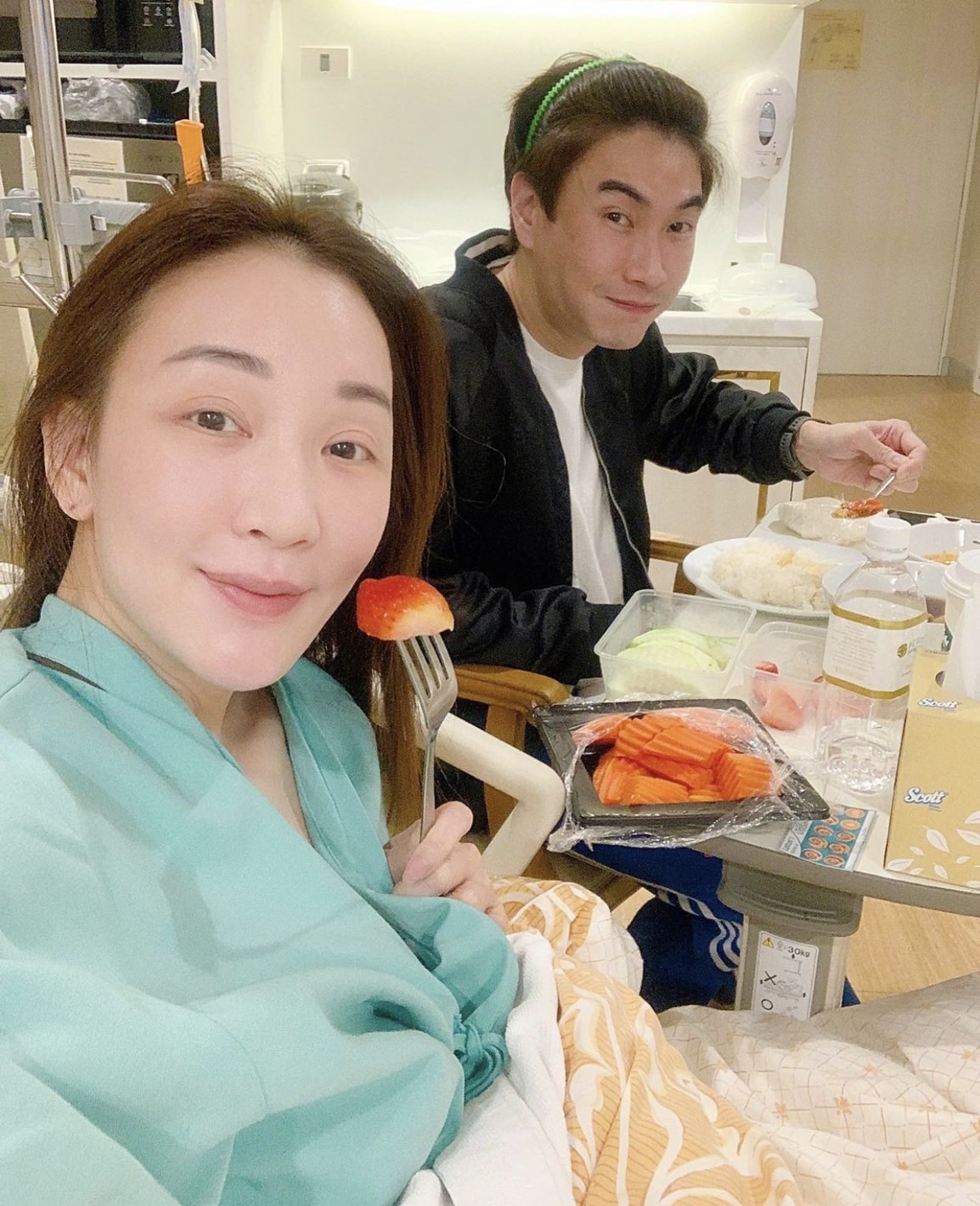 ตู่ ปิยวดี อัปเดตอาการป่วยจะวิ่งไม่ได้ตลอดชีวิต ขอบคุณทุกกำลังใจ ตู่ ปิยวดี อัปเดตอาการป่วยจะวิ่งไม่ได้ตลอดชีวิต ขอบคุณทุกกำลังใจ