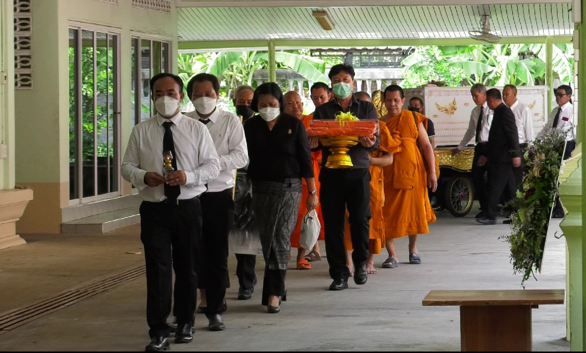พิธีฌาปนกิจ “ถนอม สามโทน” ที่วัดนวลจันทร์ พิธีฌาปนกิจ “ถนอม สามโทน” ที่วัดนวลจันทร์