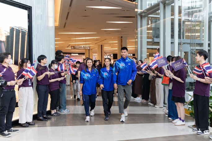 สยามพิวรรธน์ มอบเงินรางวัลสนับสนุนให้กับพนักงานผู้พิการของบริษัทฯ ที่ร่วมแข่งขันพาราลิมปิกเกมส์ สยามพิวรรธน์ มอบเงินรางวัลสนับสนุนให้กับพนักงานผู้พิการของบริษัทฯ ที่ร่วมแข่งขันพาราลิมปิกเกมส์