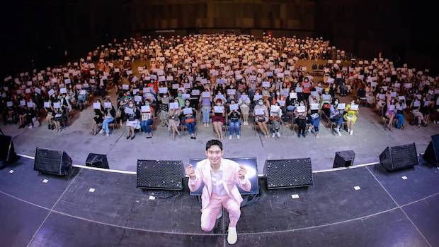 เกินฟินไปมากโข!! ‘อีเจฮุน’ เสิร์ฟความสุขจัดเต็มในแฟนมีตติ้งครั้งแรกในไทย เกินฟินไปมากโข!! ‘อีเจฮุน’ เสิร์ฟความสุขจัดเต็มในแฟนมีตติ้งครั้งแรกในไทย