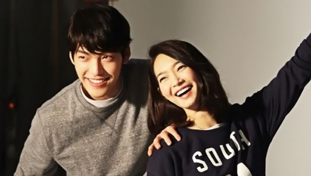 คู่รักสายบุญ!! 'คิมอูบิน-ชินมินอา' บริจาคคนละ 100 ล้านวอน ช่วยเหยื่อน้ำท่วมเกาหลี คู่รักสายบุญ!! 'คิมอูบิน-ชินมินอา' บริจาคคนละ 100 ล้านวอน ช่วยเหยื่อน้ำท่วมเกาหลี