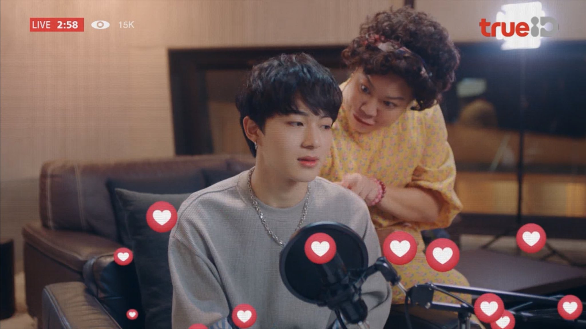 นุนิว - มิวนิค และทีมนักแสดงพา #MissionFanEP1 ติดเทรนด์อันดับ 1 ตั้งแต่ตอนแรก