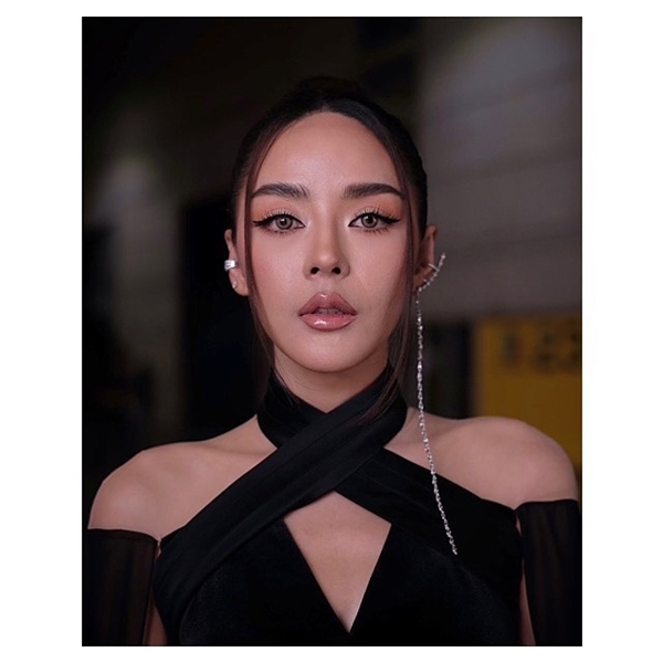 ปุยฝ้าย หมอสั่งพักฟื้นที่บ้านอีกครึ่งเดือน ปุยฝ้าย หมอสั่งพักฟื้นที่บ้านอีกครึ่งเดือน