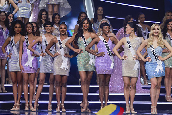 ทำดีที่สุดแล้ว! “แอนชิลี” ไม่เข้ารอบ 16 คน มิสยูนิเวิร์ส 2021 ทำดีที่สุดแล้ว! “แอนชิลี” ไม่เข้ารอบ 16 คน มิสยูนิเวิร์ส 2021