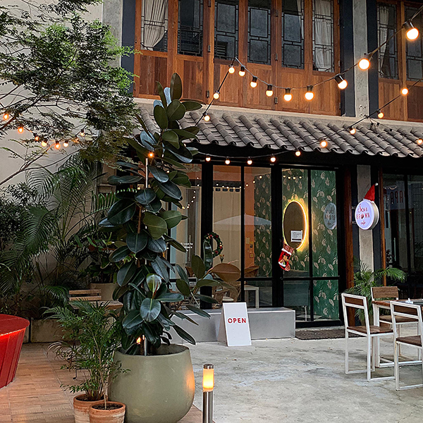10 คาเฟ่สามย่าน จิบกาแฟเก๋ๆ ตลอนเพลินย่านสุดคิ้วท์ 10 คาเฟ่สามย่าน จิบกาแฟเก๋ๆ ตลอนเพลินย่านสุดคิ้วท์