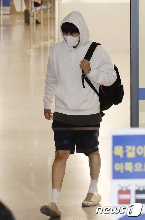 คิมซอนโฮ เดินทางกลับถึงเกาหลีใต้โดยสวัสดิภาพแล้วในช่วงเช้าวันนี้ คิมซอนโฮ เดินทางกลับถึงเกาหลีใต้โดยสวัสดิภาพแล้วในช่วงเช้าวันนี้