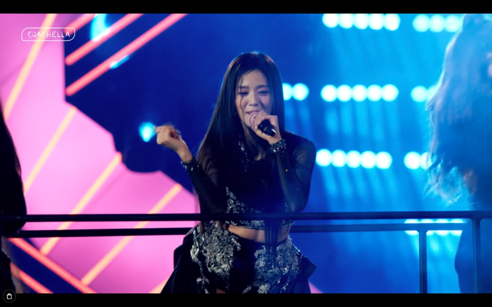 'ลิซ่า' ผงาดที่ Coachella!! นักร้องไทยคนแรกขึ้นโชว์เป็นศิลปินเฮดไลน์ พา MONEY ครองเทรนด์ 