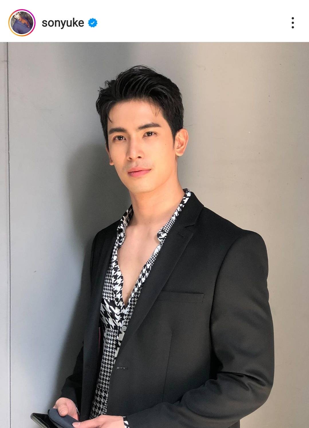 สน ยุกต์ รับคุยสาวนอกวงการ  ลั่น ภูมิใจที่มีเขาอยู่ข้างๆ