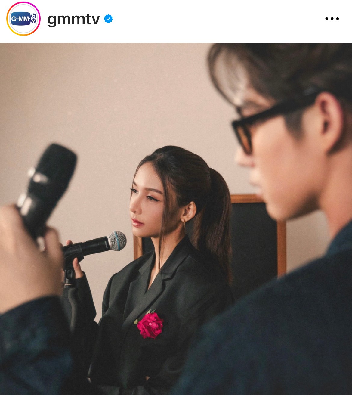 โบกี้ไลอ้อน - ไบรท์ เผยโปสเตอร์แรกจากการร่วมงานเพลง ด้านแฟนคลับรอฟังเพียบ! โบกี้ไลอ้อน - ไบรท์ เผยโปสเตอร์แรกจากการร่วมงานเพลง ด้านแฟนคลับรอฟังเพียบ!