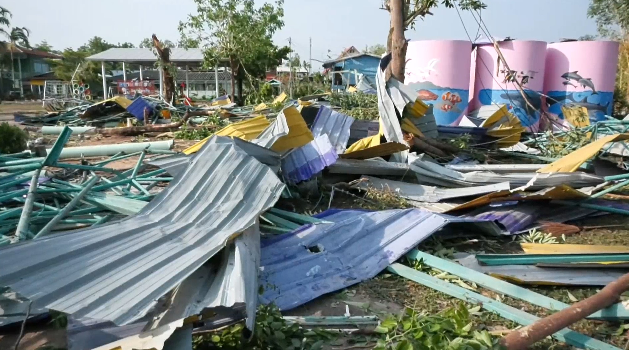 พายุถล่มพิจิตร! รัฐบาล เปิดมาตรการเยียวยา ผู้เสียชีวิต-บาดเจ็บ