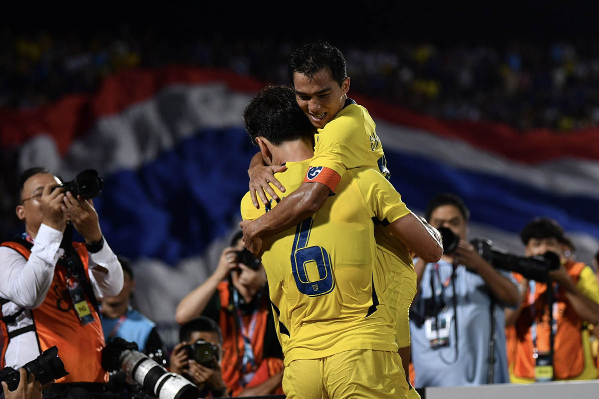 ช้างศึก เฉือนชนะ ซีเรีย 2-1 คว้าแชมป์คิงส์ คัพ 2024 ได้สำเร็จ ช้างศึก เฉือนชนะ ซีเรีย 2-1 คว้าแชมป์คิงส์ คัพ 2024 ได้สำเร็จ