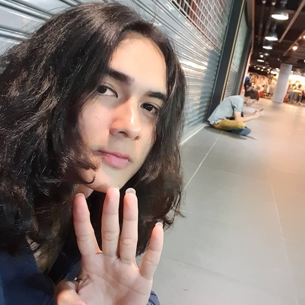 แน็ก ชาลี รีวิวชีวิตในปีที่ผ่าน แย่ที่สุด ถูกขโมยขึ้นบ้านนับครั้งไม่ถ้วน!!