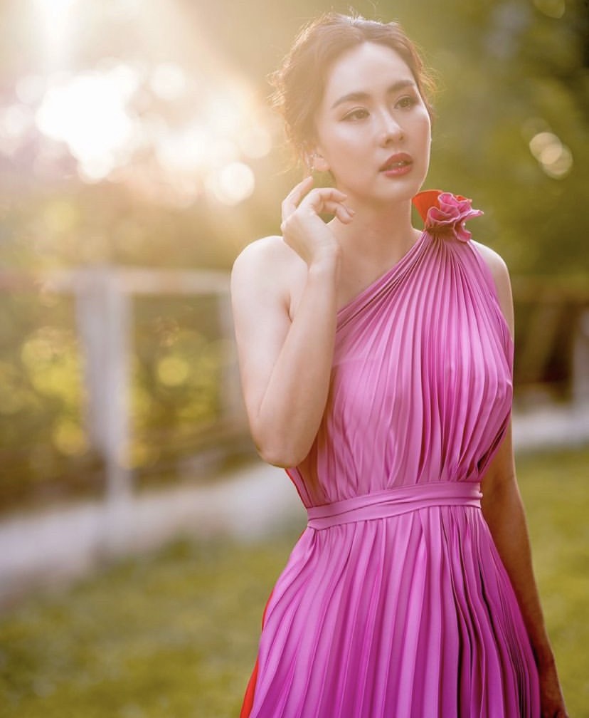 อาการ นุ้ย สุจิรา หลังรู้ว่า สมรักษ์ คำสิงห์ ไม่ติดโควิด-19 หลังผลตรวจรอบ 3 ไม่เจอเชื้อ