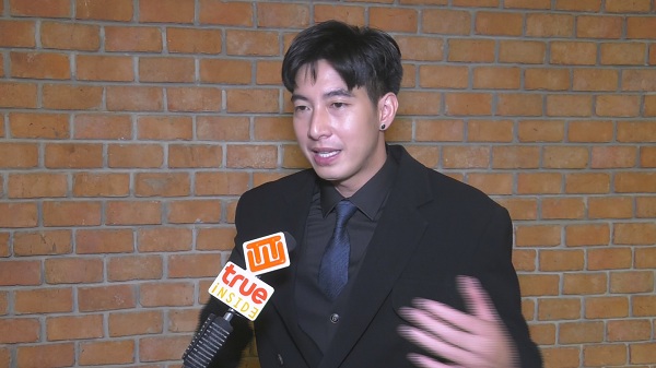 “โตโน่ ภาคิน” เล่าบรรยากาศสุดอบอุ่น เจอแฟนคลับในมีตแอนด์กรี๊ด    (มีคลิป)