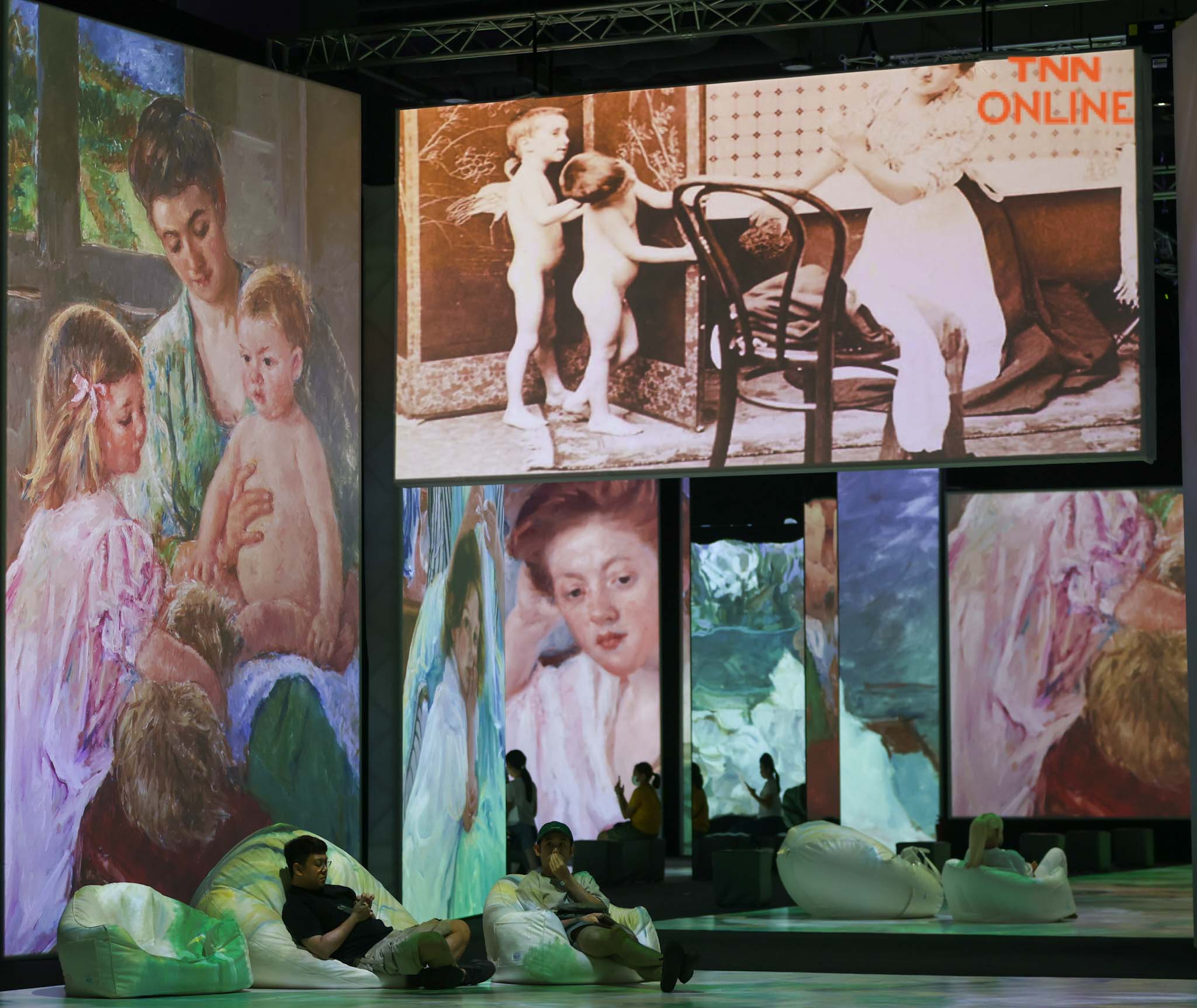 ดำดิ่งสู่โลกอิมเพรสชันนิสม์ “Monet & Friends Alive Bangkok” ดำดิ่งสู่โลกอิมเพรสชันนิสม์ “Monet & Friends Alive Bangkok”