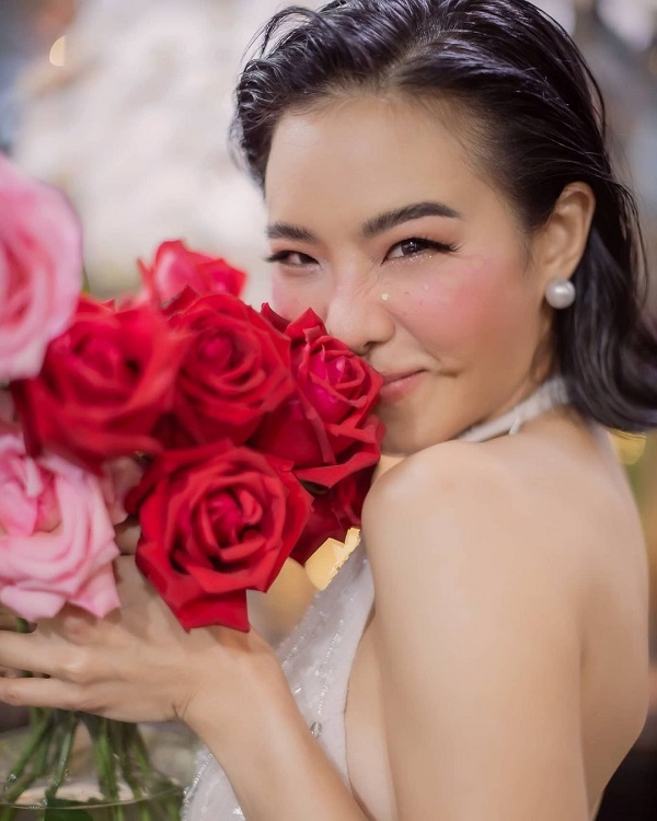 “คริส หอวัง” โสดไม่สนิท ไม่ซีเรียสเรื่องแต่งงาน (มีคลิป) “คริส หอวัง” โสดไม่สนิท ไม่ซีเรียสเรื่องแต่งงาน (มีคลิป)