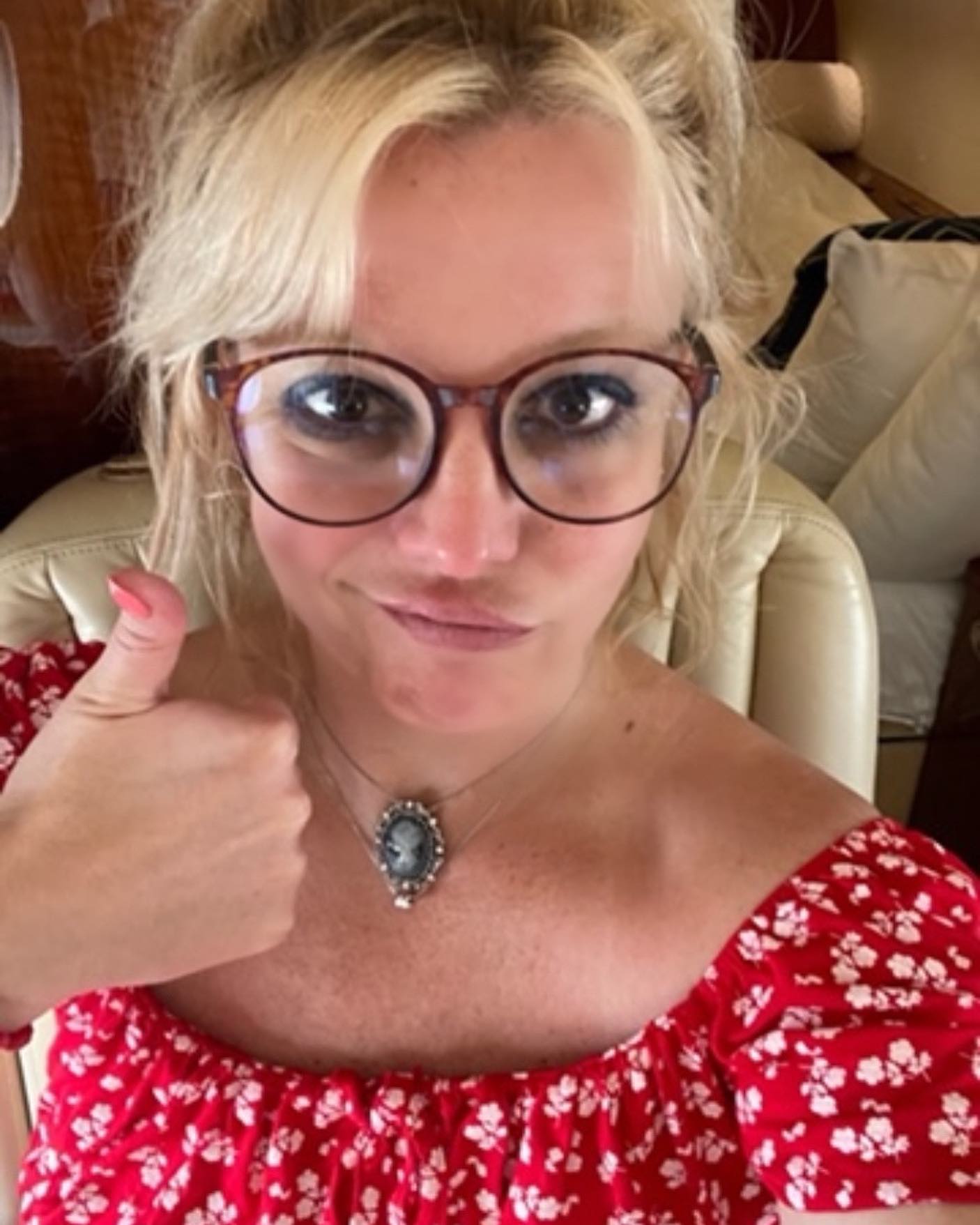   เปิดคลิป “Britney Spears” โดนฟาดหน้าโดยการ์ดนักบาสดัง [มีคลิป] 