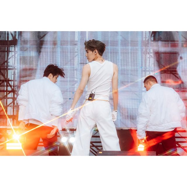 แซ่บเกินต้าน!! ‘พีพี กฤษฏ์’ ฉายเดี่ยวขึ้นเวทีเทศกาลดนตรีจีน แฟนๆ แห่เชียร์เนืองแน่น แซ่บเกินต้าน!! ‘พีพี กฤษฏ์’ ฉายเดี่ยวขึ้นเวทีเทศกาลดนตรีจีน แฟนๆ แห่เชียร์เนืองแน่น