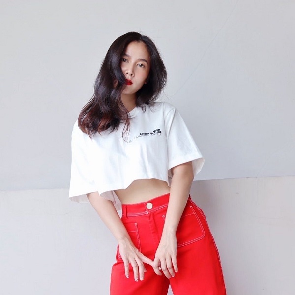 เนสท์ เผย ความรักกับหนุ่มนอกวงการ แฮปปี้ ยังไม่คิดเรื่องแต่งงาน (มีคลิป) เนสท์ เผย ความรักกับหนุ่มนอกวงการ แฮปปี้ ยังไม่คิดเรื่องแต่งงาน (มีคลิป)