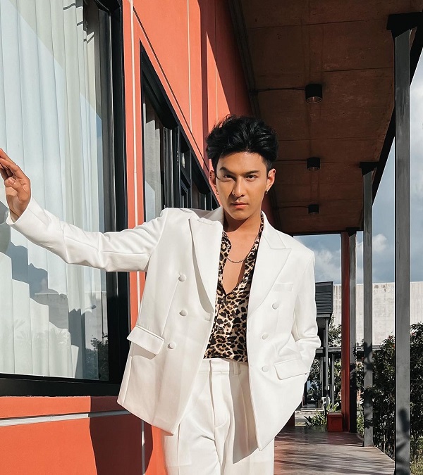แพลนวิวาห์ล่ม “เจด้า” เปิดใจลดสถานะ “โหน ธนากร” เหลือเพียงเพื่อน (มีคลิป)