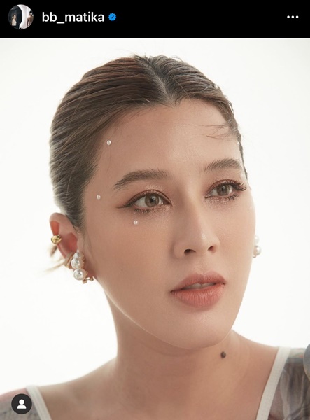 โพสต์ถึงใคร!? บี มาติกา ตอนยืมโอนให้ 1 นาที ตอนนี้ 2 ปียังไม่ได้คืน... โพสต์ถึงใคร!? บี มาติกา ตอนยืมโอนให้ 1 นาที ตอนนี้ 2 ปียังไม่ได้คืน...
