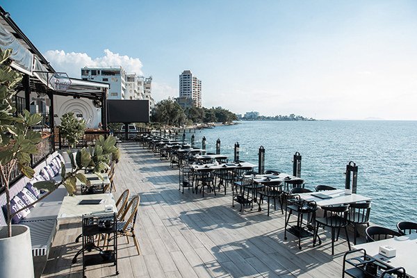 15 คาเฟ่ชลบุรีริมทะเล นั่งชิลจิบกาแฟ เติมวิตามินริมทะเล 15 คาเฟ่ชลบุรีริมทะเล นั่งชิลจิบกาแฟ เติมวิตามินริมทะเล