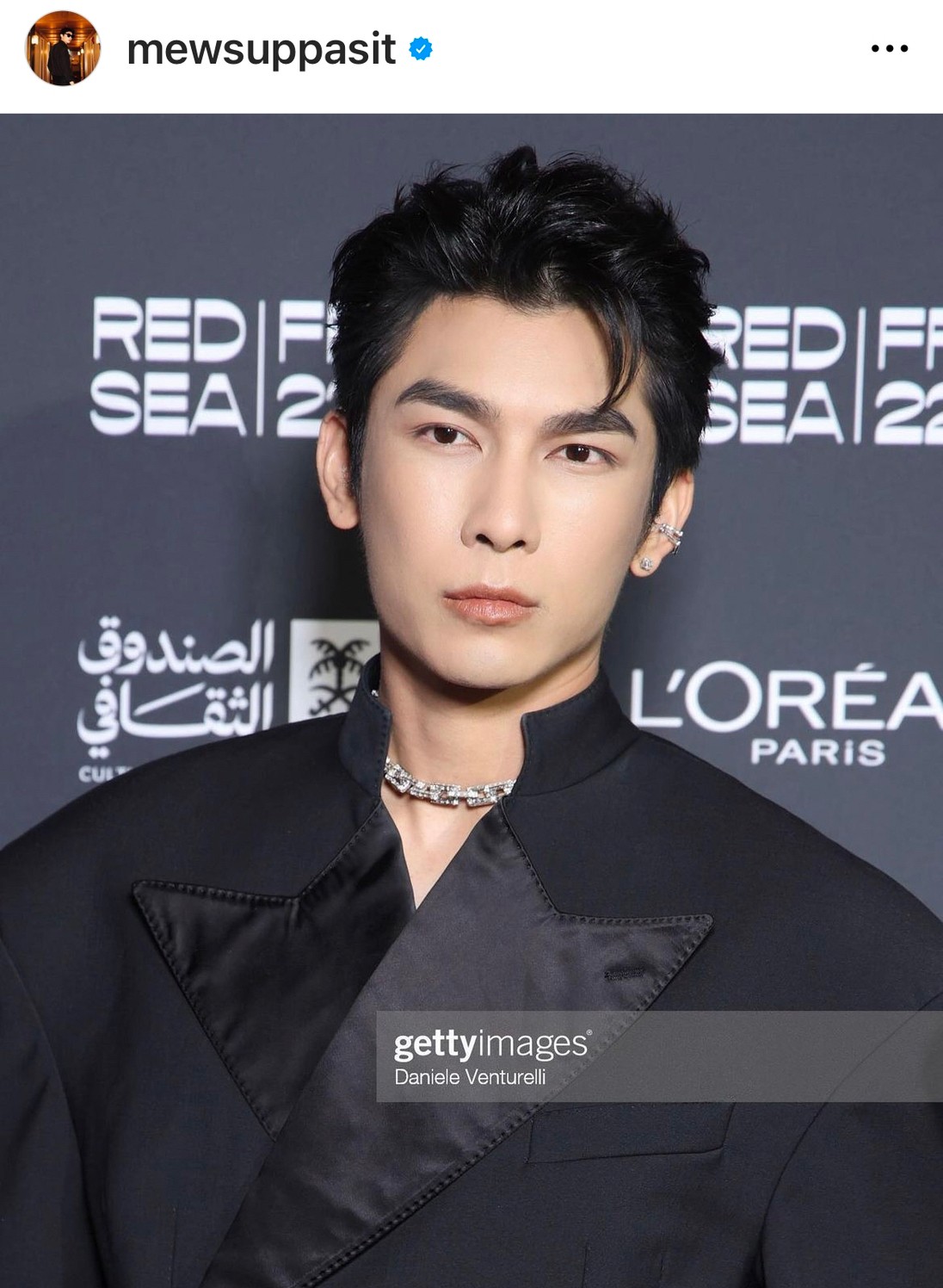 มิว ศุภศิษฏ์ ควงแฟนคลับร่วมทำบุญ พร้อมอัปเดตผลงานในปีนี้