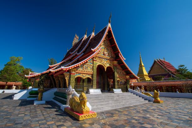 ไหว้พระ 9 วัด “กาฬสินธุ์” 2566 เมืองฟ้าแดดสงยาง ถิ่นไดโนเสาร์ล้านปี ไหว้พระ 9 วัด “กาฬสินธุ์” 2566 เมืองฟ้าแดดสงยาง ถิ่นไดโนเสาร์ล้านปี