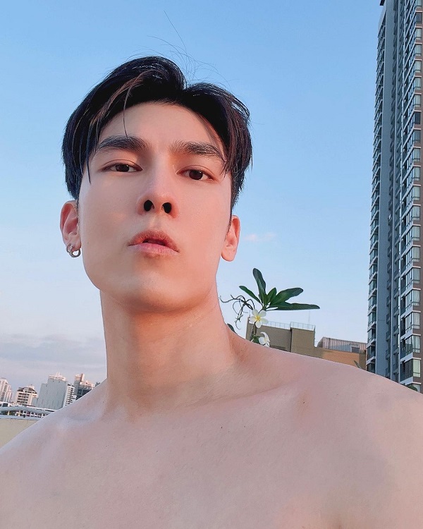 “มิว ศุภศิษฏ์” ขอบคุณแฟนคลับไทยและเทศ จัดโชว์น้ำพุสุดอลังการ (มีคลิป)