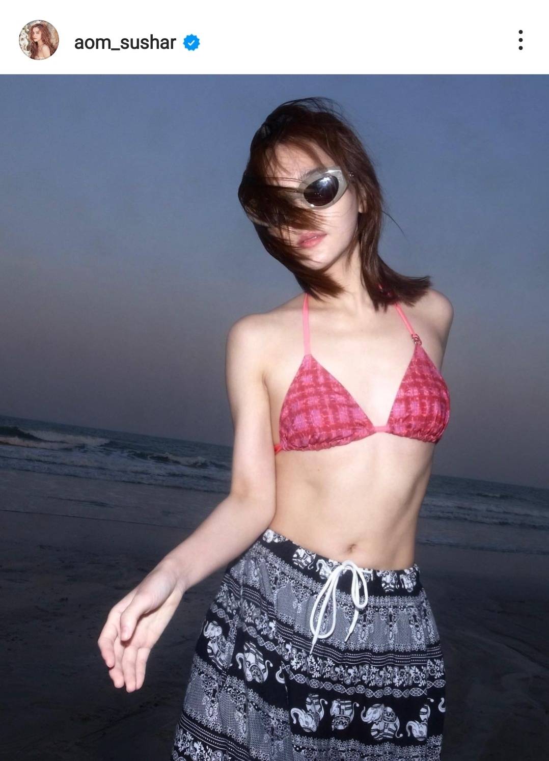 ตัวเล็กแต่เผ็ดแซ่บ ออม สุชาร์ แจกความสดใส ใส่บิกินีริมทะเล ตัวเล็กแต่เผ็ดแซ่บ ออม สุชาร์ แจกความสดใส ใส่บิกินีริมทะเล
