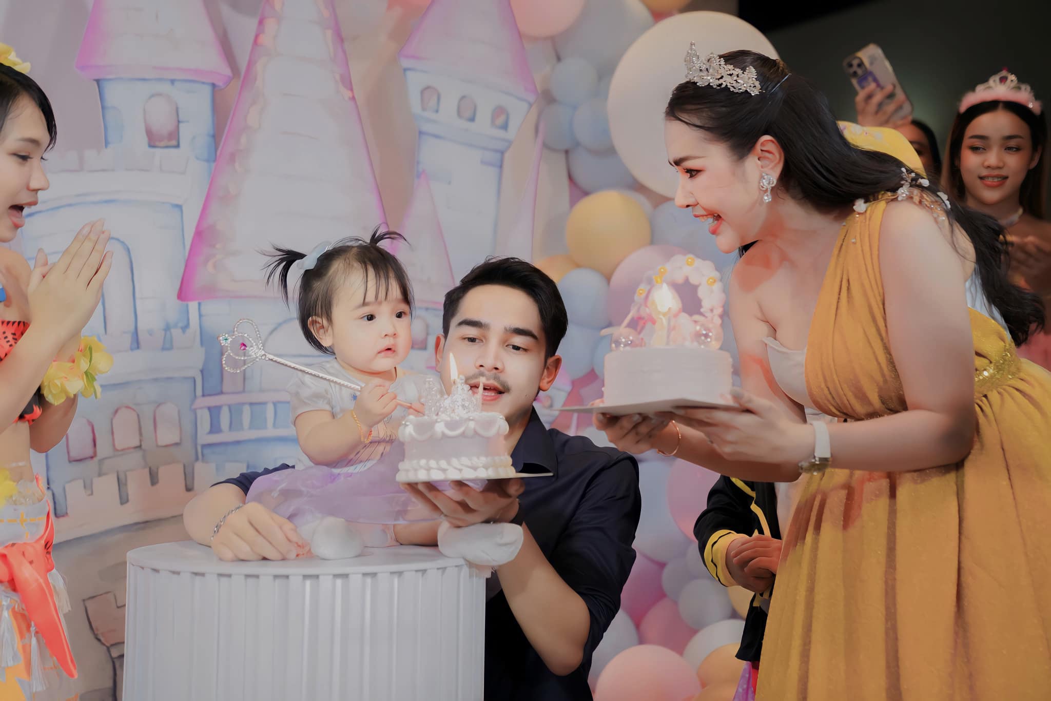 เบบี๋คนที่ 2 มาแล้ว!! เจนนี่ รัชนก ประกาศข่าวดีจะมีน้องให้ ยูจิน แล้ว