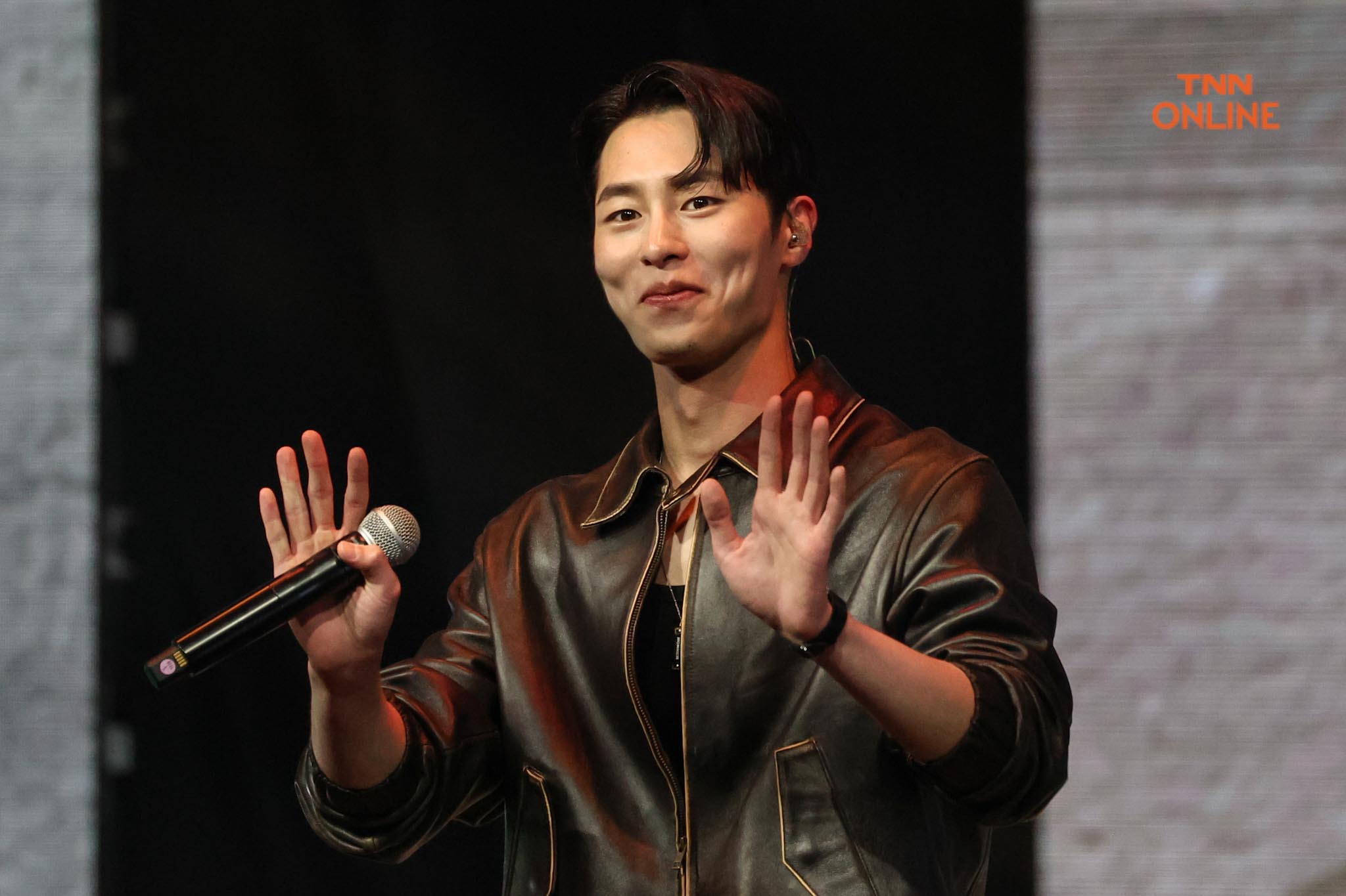 รอยยิ้มชวนใจละลาย อีแจอุคกับโมเม้นต์สุดประทับใจในงานมีตติ้งครั้งแรกที่ไทย รอยยิ้มชวนใจละลาย อีแจอุคกับโมเม้นต์สุดประทับใจในงานมีตติ้งครั้งแรกที่ไทย