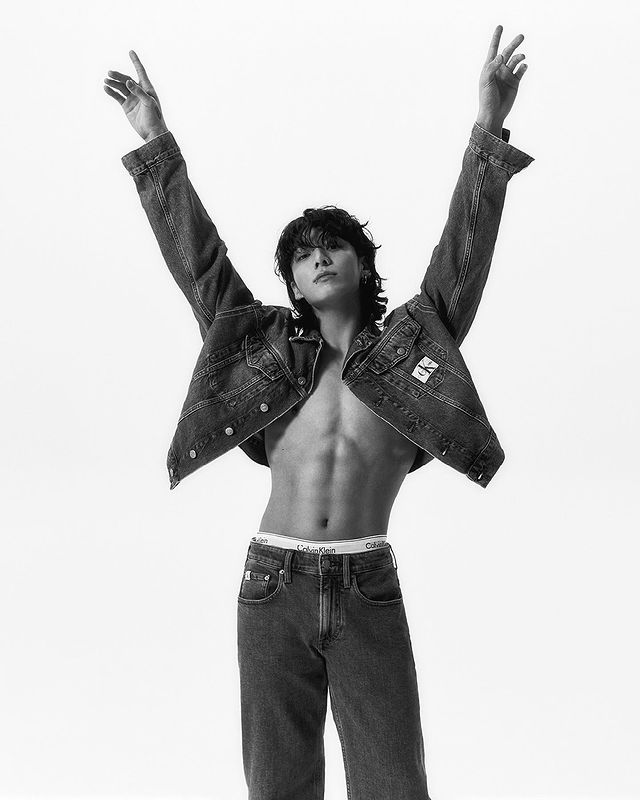หุ้นพุ่งขานรับ!! 'จองกุก BTS' ขึ้นแท่น Global Ambassador ของ Calvin Klein หุ้นพุ่งขานรับ!! 'จองกุก BTS' ขึ้นแท่น Global Ambassador ของ Calvin Klein