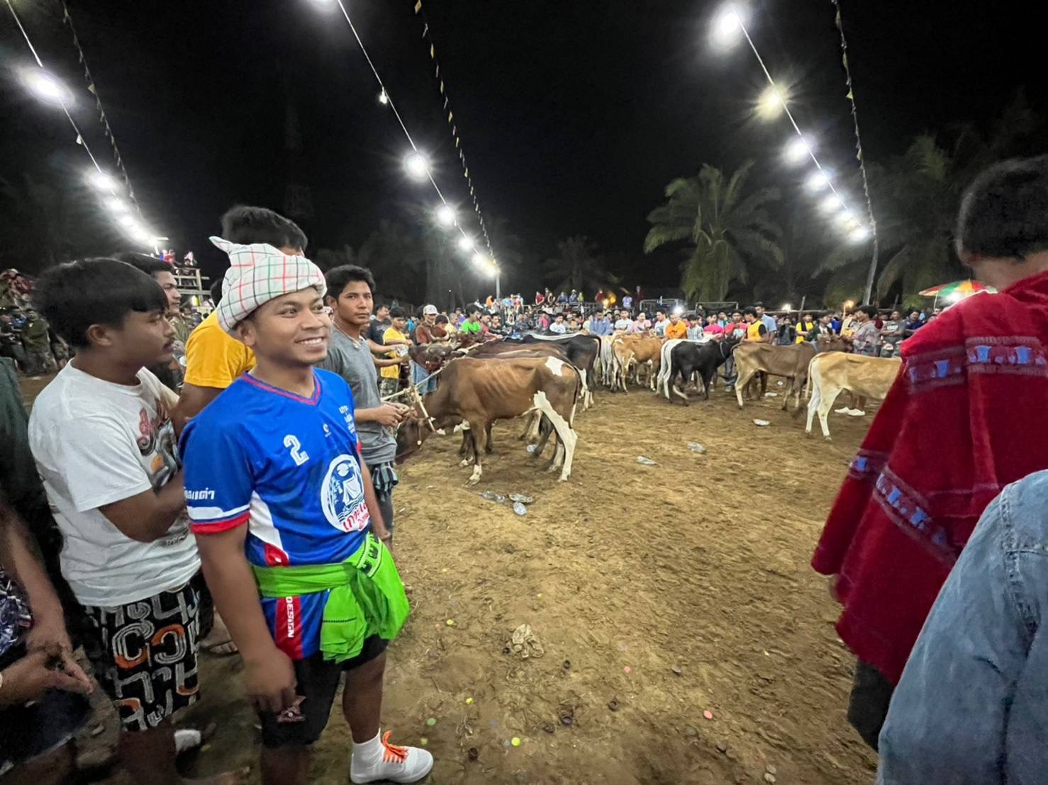 ชมรมวัวลานประจวบฯ ขอบคุณรมว.ชัยวุฒิ ปลดล็อคประเพณี ชมรมวัวลานประจวบฯ ขอบคุณรมว.ชัยวุฒิ ปลดล็อคประเพณี