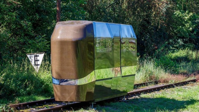 Monocab รถรางสุดเก๋ รับส่งผู้โดยสารตามเส้นทางรถไฟสายเก่า