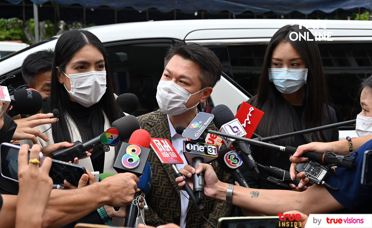ศาลให้ประกัน 6 จำเลยคดี แตงโม ด้าน แซน-กระติก เตรียมฟาด คนกล่าวหาเป็นฆาตกรรม ศาลให้ประกัน 6 จำเลยคดี แตงโม ด้าน แซน-กระติก เตรียมฟาด คนกล่าวหาเป็นฆาตกรรม