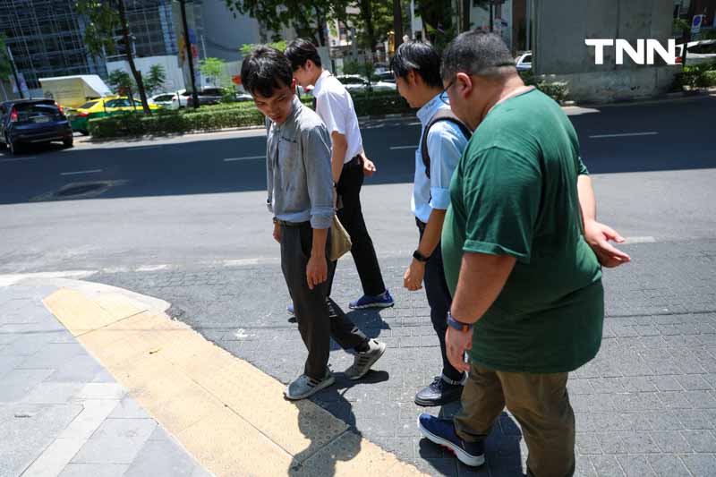 ชมทางเท้ามาตรฐานใหม่ ราชดำริ-เพลินจิต ลุยขยายผลครอบคลุมทั่ว กทม. ชมทางเท้ามาตรฐานใหม่ ราชดำริ-เพลินจิต ลุยขยายผลครอบคลุมทั่ว กทม.