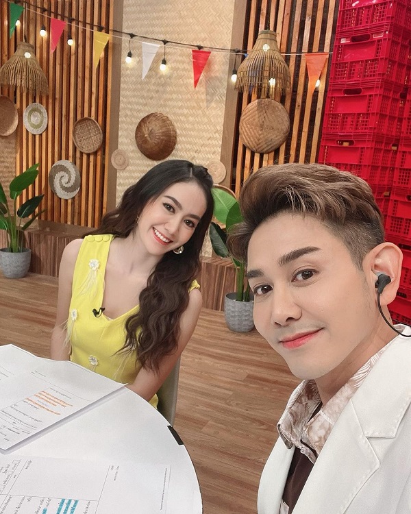  แป้ง ศรันฉัตร์ แฮปปี้หลังชิมรางงานพิธีกร  (มีคลิป)