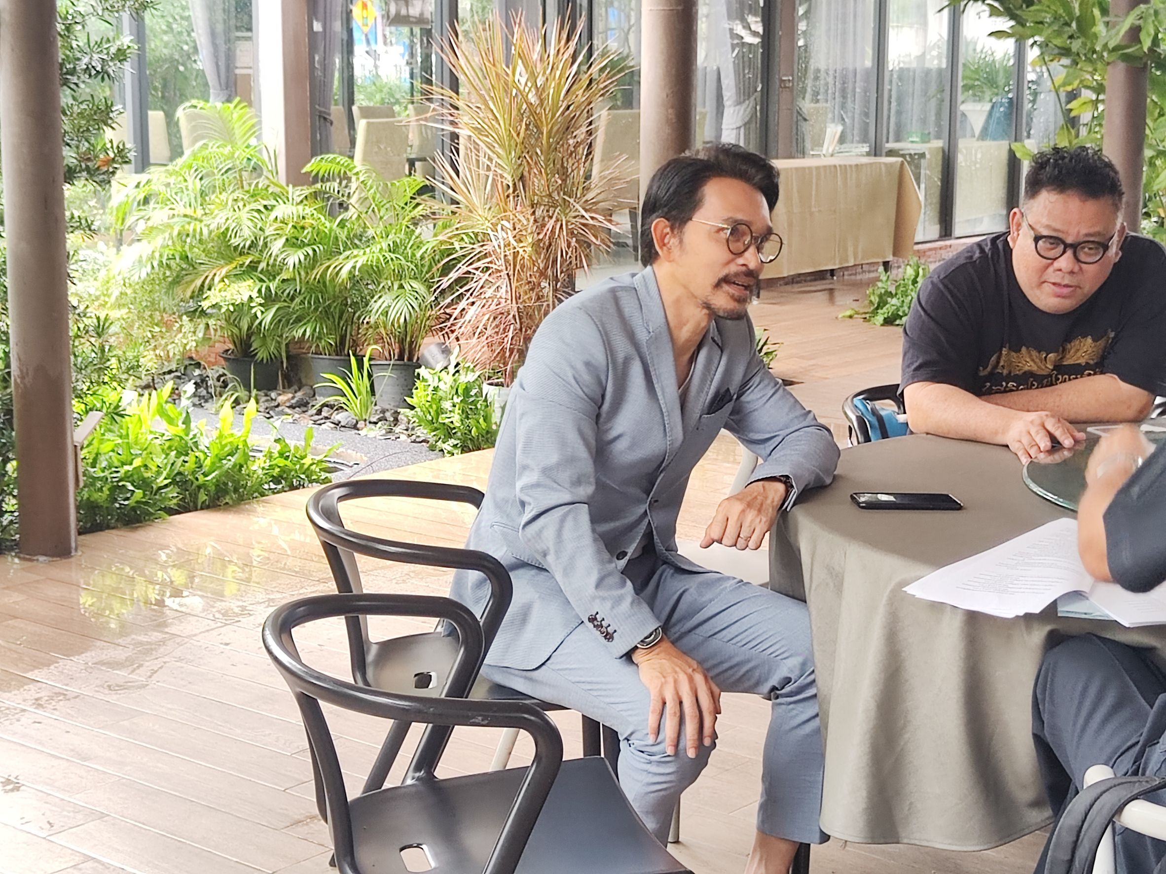 ปราปต์ปฎล ร่ำไห้เป็นห่วงพ่อ หลังมีข่าวเอี่ยว Forex-3D พร้อมเคลียร์ทั้งเรื่องเงิน และ รถหรู ปราปต์ปฎล ร่ำไห้เป็นห่วงพ่อ หลังมีข่าวเอี่ยว Forex-3D พร้อมเคลียร์ทั้งเรื่องเงิน และ รถหรู