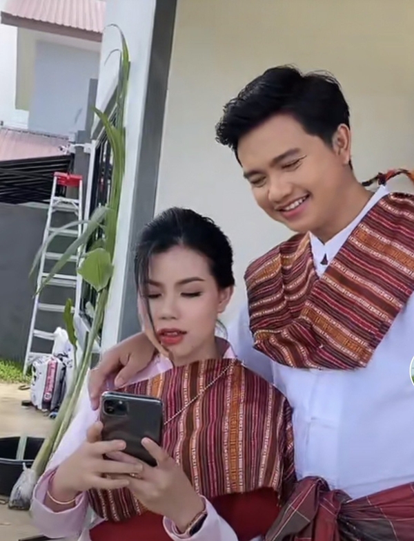 ความจริงเป็นแบบนี้!! ภาพงานแต่ง ของ ครูไพบูลย์ - กระต่าย ความจริงเป็นแบบนี้!! ภาพงานแต่ง ของ ครูไพบูลย์ - กระต่าย