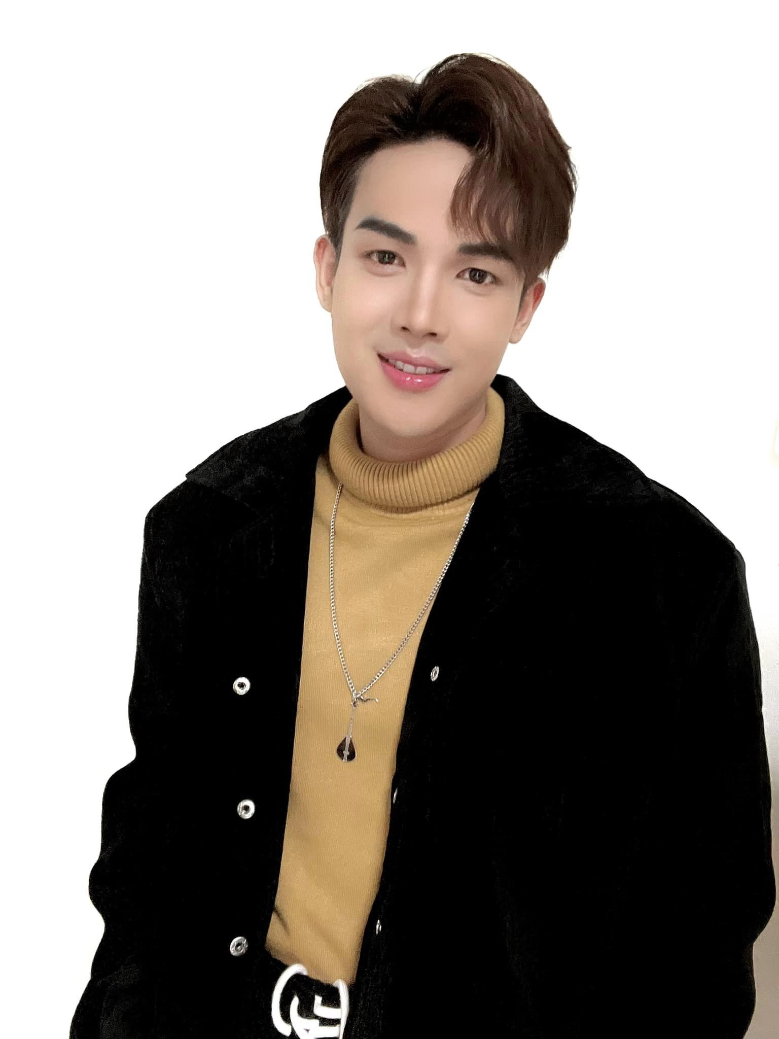 ลำเพลิน วงศกร เผยต่อสายตรงหา โจอี้ รับตนเคยเจอเหตุการณ์แฟนเพลงปาเงินใส่ ลำเพลิน วงศกร เผยต่อสายตรงหา โจอี้ รับตนเคยเจอเหตุการณ์แฟนเพลงปาเงินใส่