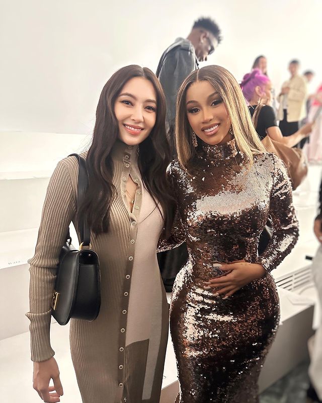 ‘เบลล่า’ ปังระดับโลก!! ติดอันดับ 6 คนดังสร้างมูลค่าสื่อที่แฟชั่นโชว์โอต์กูตูร์ ปารีส ‘เบลล่า’ ปังระดับโลก!! ติดอันดับ 6 คนดังสร้างมูลค่าสื่อที่แฟชั่นโชว์โอต์กูตูร์ ปารีส